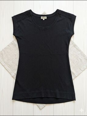 Ethos Paris Black Pleated Shoulder Cap Sleeve Top  Medium